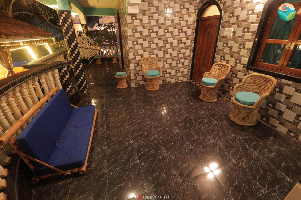 Tropical Wave Hostel Morjim Goa Exterior photo